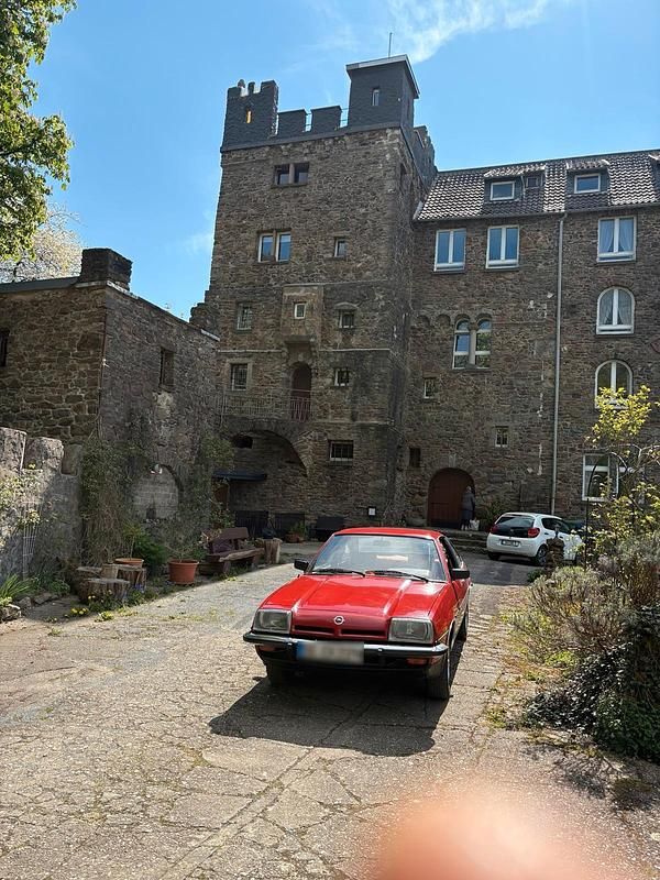 Gebraucht Opel Manta 100 PS (73 kW) 1979 Rot Coupé