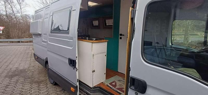 Gebraucht Iveco Daily 136 PS (100 kW) 2008 Grau Van