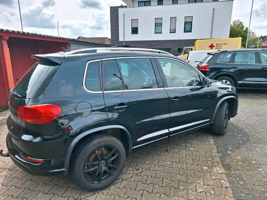 Gebraucht VW Tiguan R-line 177 PS (130 kW) 2015 Schwarz SUV