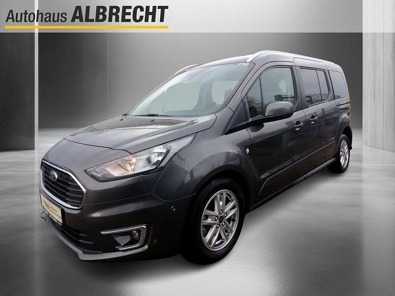 Grau Gebraucht 2021 Ford Grand Tourneo Connect Titanium Van / Kleinbus | 25.990 € (Etwas zu teuer) - Bild 1/4