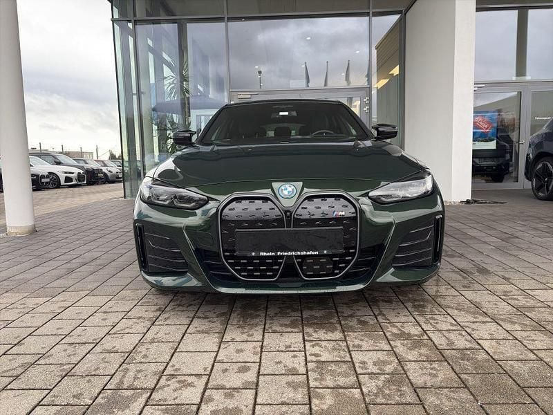 Gebraucht BMW i4 Performance 400 kW (544 PS) 2023 Sanremo green metallic Limousine