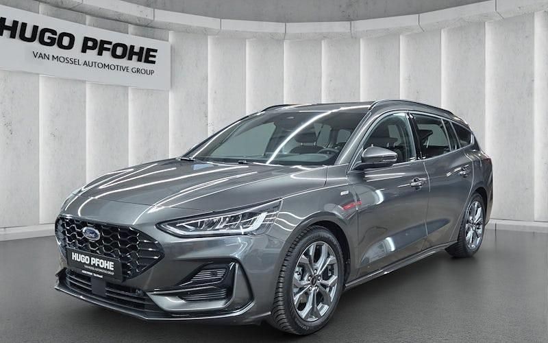 Gebraucht Ford Focus ST-Line 120 PS (88 kW) 2024 Grau Limousine