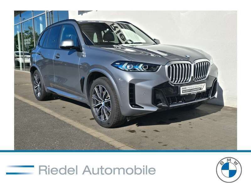 Skyscraper grau metallic Gebraucht 2024 BMW X5 M Sport SUV | 83.390 € (Superpreis) - Bild 1/3