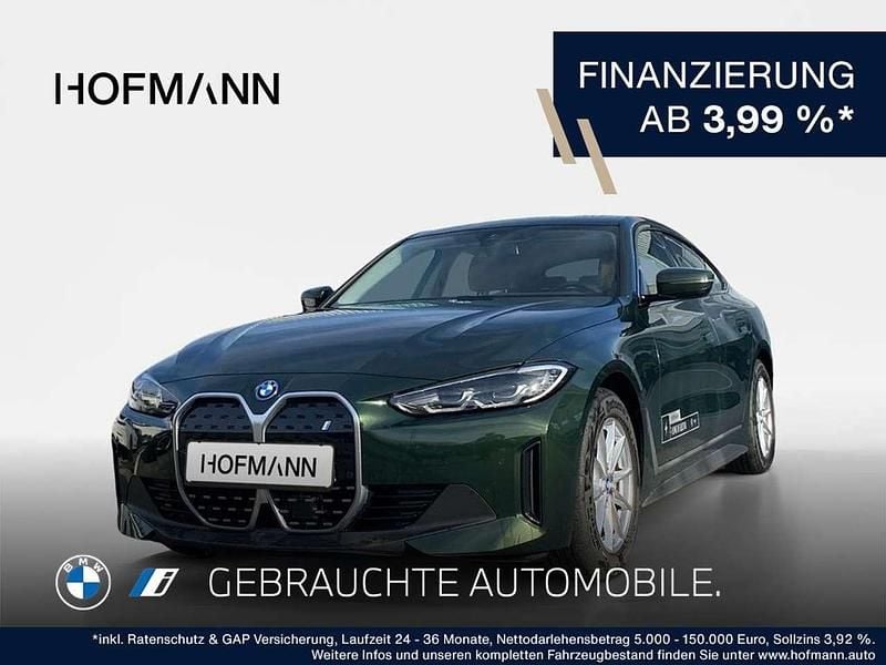 Sanremo green metallic Gebraucht 2023 BMW i4 Limousine | 36.860 € (Guter Preis) - Bild 1/2