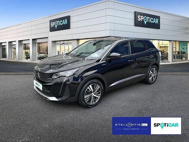 Schwarzlackierung (metallic) Gebraucht 2022 Peugeot 3008 Allure SUV | 23.885 € (Fairer Preis) - Bild 1/2