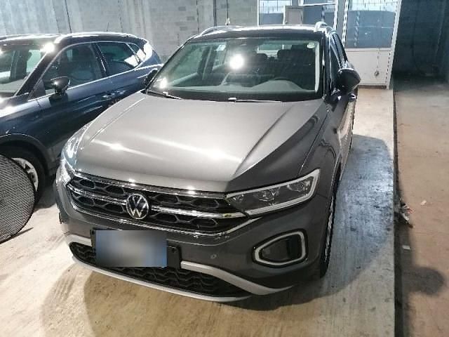Usata VW T-Roc Style 116 CV (85 kW) 2025 Grigio SUV