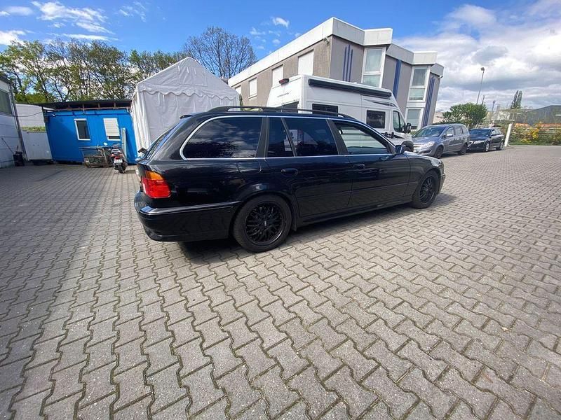 Gebraucht BMW 520 Performance 170 PS (125 kW) 2003 Schwarz Kombi