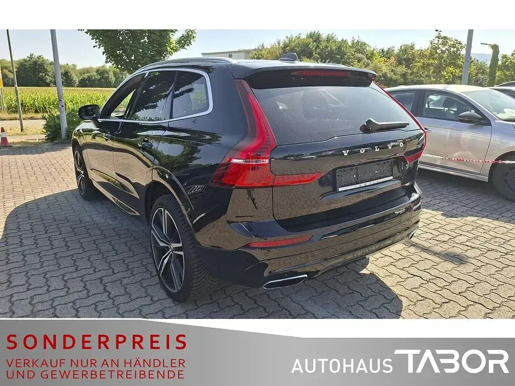 Gebraucht Volvo XC60 R-Design 254 PS (186 kW) 2017 Onyx black SUV