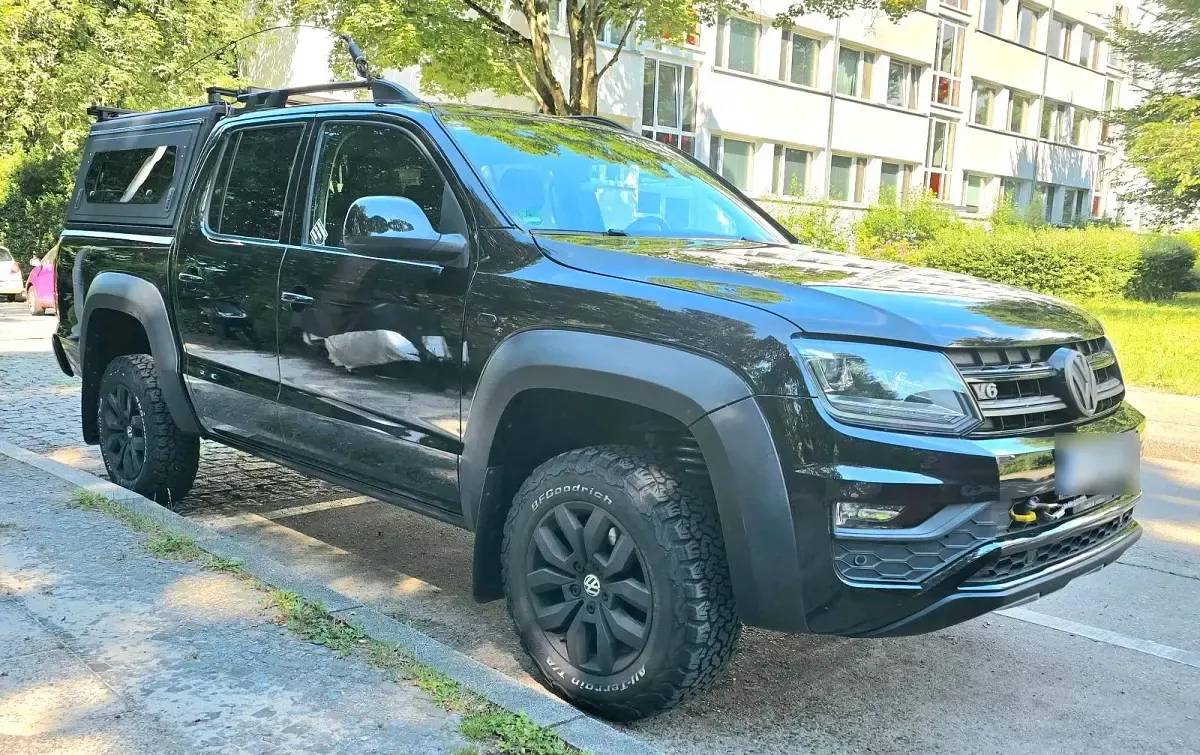 Gebraucht VW Amarok 163 PS (119 kW) 2019 Schwarz Pickup