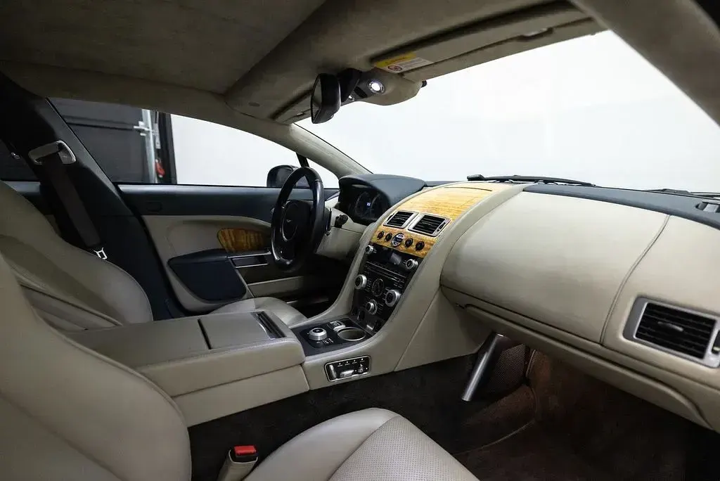 Occasion Aston Martin Rapide 476 ch (350 kW) 2011 Bleue Berline