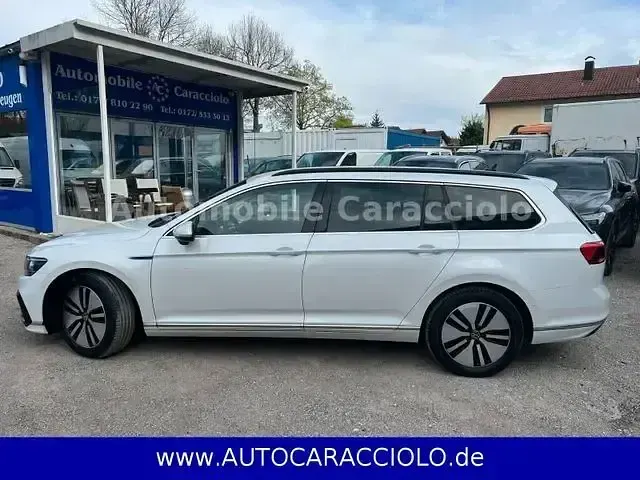 Gebraucht VW Passat GTE 156 PS (114 kW) 2021 Weiß Kombi