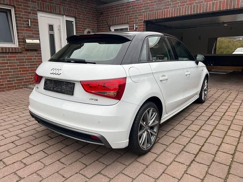 Gebraucht Audi A1 S-Line 86 PS (63 kW) 2014 Weiß Kleinwagen