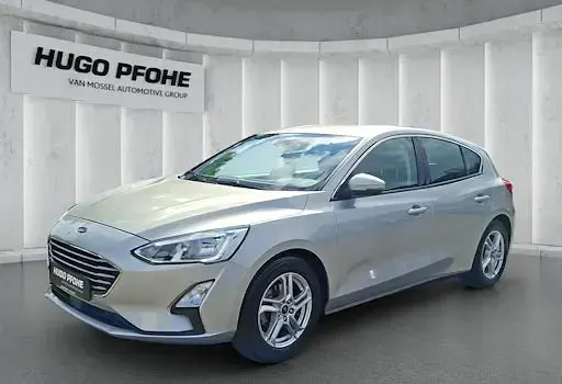 Używany Ford Focus Cool & Connect 120 KM (88 kW) 2019 Sedan/Limuzyna