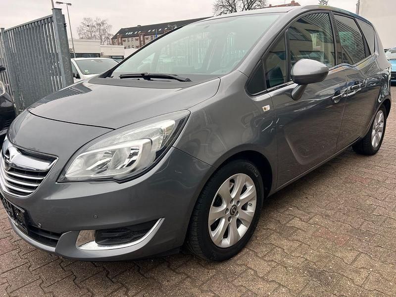Grau Gebraucht 2016 Opel Meriva Innovation Van / Kleinbus | 7.690 € (Guter Preis) - Bild 1/4