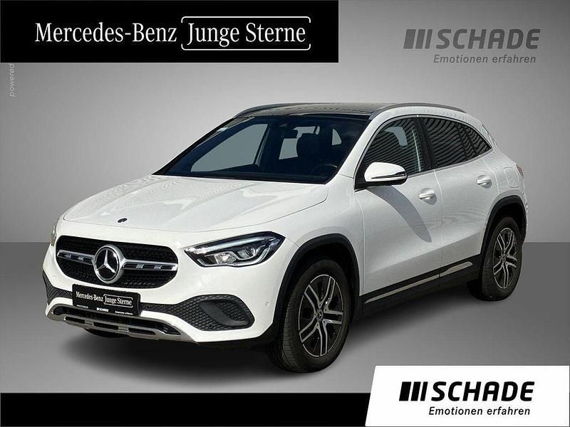 Weiß Gebraucht 2020 Mercedes GLA200 Progressive SUV | 31.850 € (Fairer Preis) - Bild 1/4