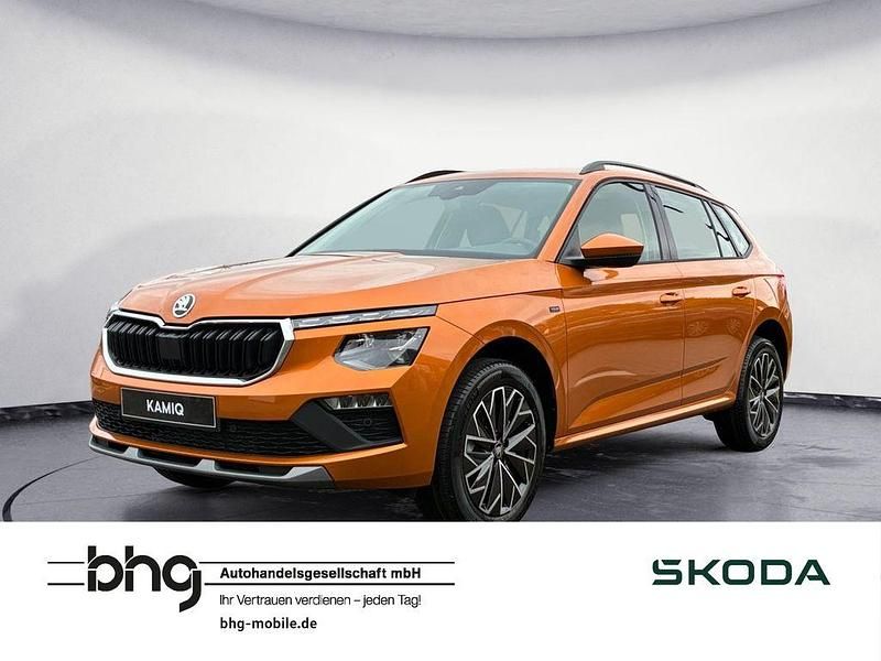 Orange Neu 2025 Skoda Kamiq Tour SUV | 36.540 € - Bild 1/4