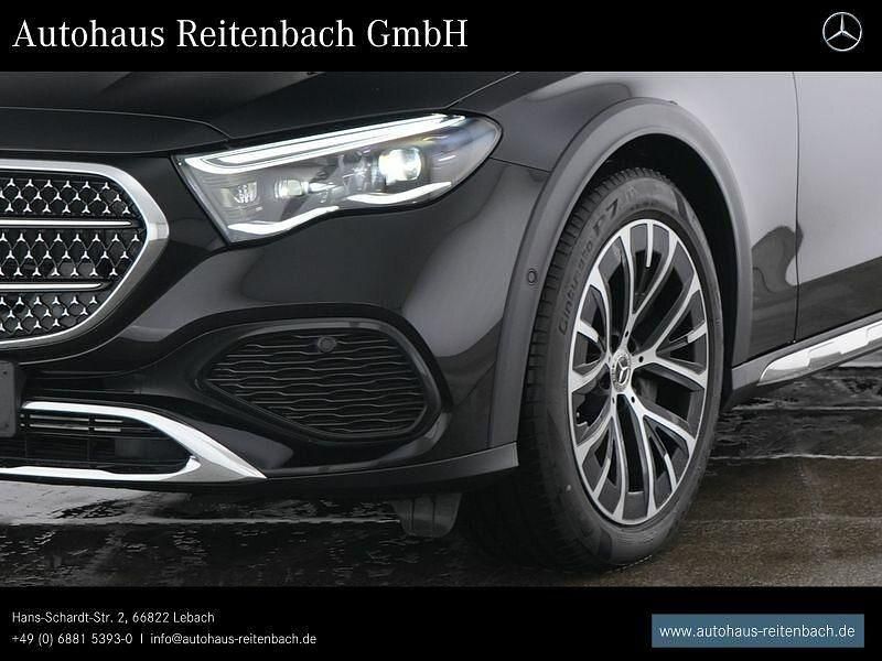 Gebraucht Mercedes E220 All-Terrain 197 PS (144 kW) 2025 Schwarz Kombi