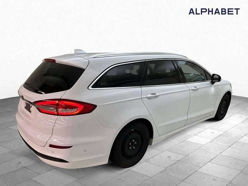 Gebraucht Ford Mondeo Titanium 150 PS (110 kW) 2021 Frost weiss (metallic) Kombi