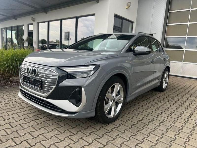 Gebraucht Audi e-tron S-Line 219 kW (299 PS) 2023 Kieselgrau SUV