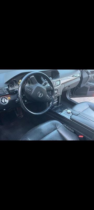 Gebraucht Mercedes E350 2012 Schwarz Kombi