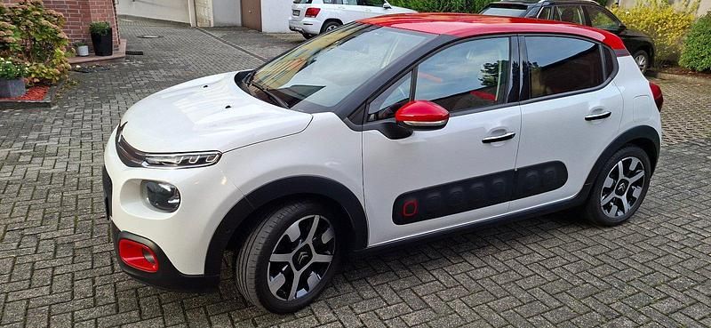 Weiß Gebraucht 2017 Citroën C3 Kleinwagen | 8.950 € (Superpreis) - Bild 1/4