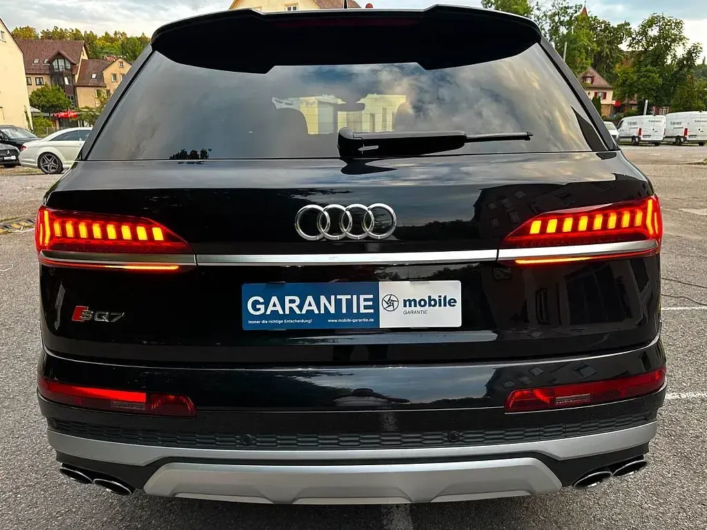 Gebraucht Audi SQ7 Sport 435 PS (319 kW) 2020 Schwarz SUV