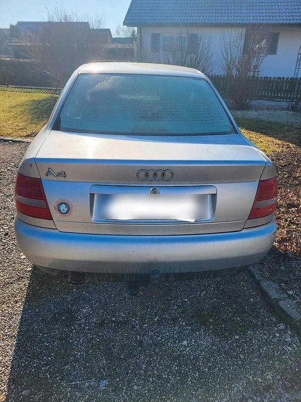 Gebraucht Audi A4 100 PS (73 kW) 1998 Grau Limousine