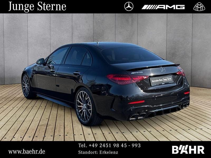 Gebraucht Mercedes C63 S E Performance Night 476 PS (350 kW) 2025 Lack obsidianschwarz Limousine