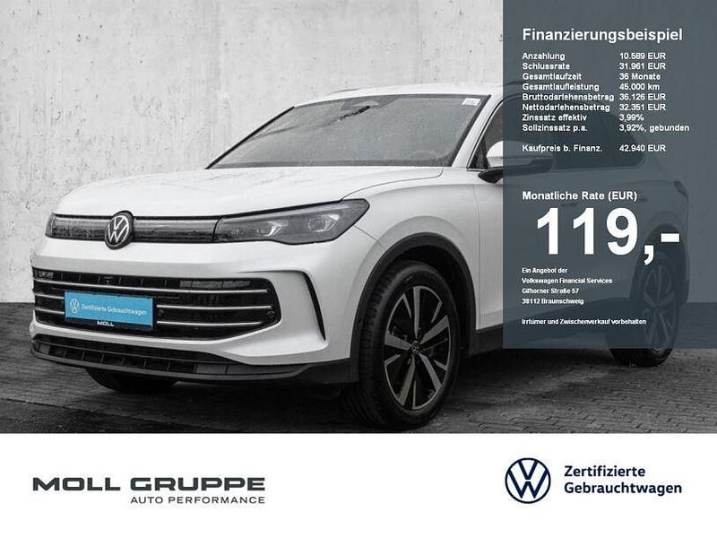 Oryxweiß perlmutteffekt (metallic) Gebraucht 2025 VW Tiguan Elegance SUV | 42.940 € (Fairer Preis) - Bild 1/4