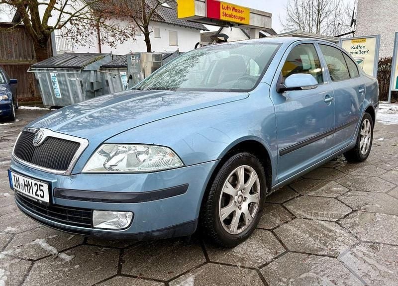 Blau Gebraucht 2007 Skoda Octavia Limousine | 2.500 € (Guter Preis) - Bild 1/4