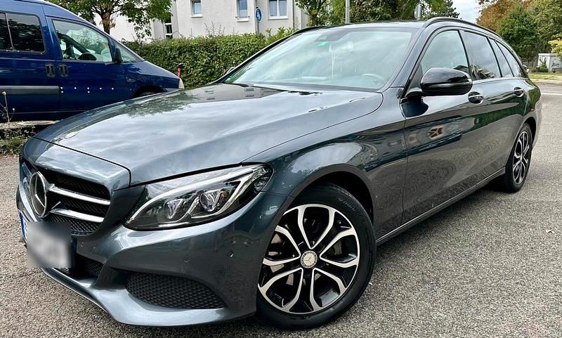 Grau Gebraucht 2015 Mercedes C220 Night Kombi | 12.000 € (Fairer Preis) - Bild 1/4