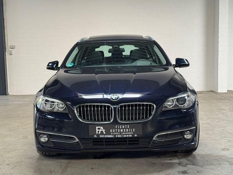 Gebraucht BMW 530 Performance 258 PS (189 kW) 2015 Blau Kombi