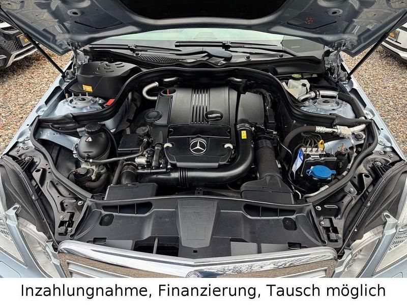Second-hand Mercedes E250 204 CP (150 kW) 2012 Argintiu Berlinǎ