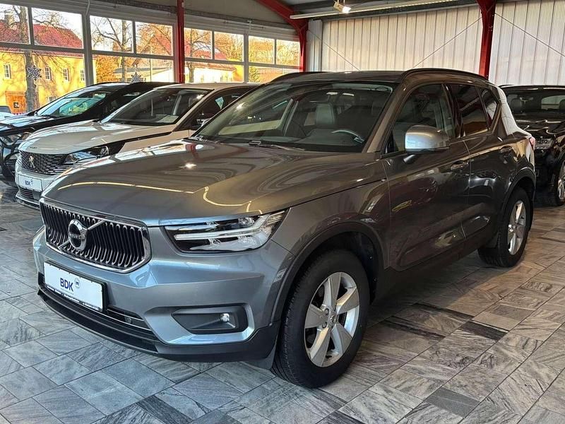 Gebraucht Volvo XC40 156 PS (114 kW) 2019 Grau SUV