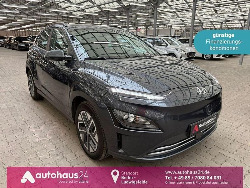 Schwarz Gebraucht 2022 Hyundai Kona Select SUV | 19.990 € (Etwas zu teuer) - Bild 1/4