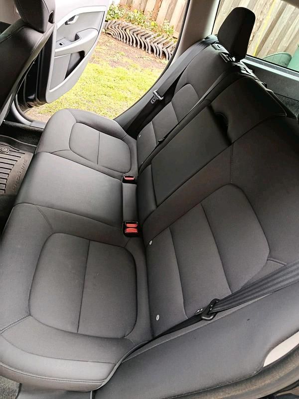 Gebraucht Volvo V70 136 PS (100 kW) 2012 Blau Kombi