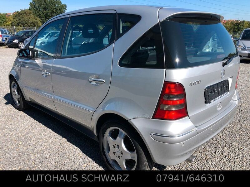 Gebraucht Mercedes A190 Avantgarde 125 PS (91 kW) 2002 Silber Limousine