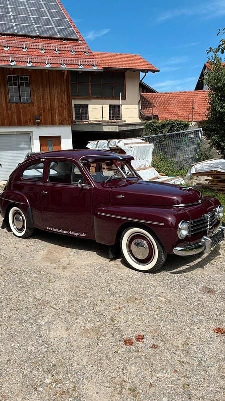 Rot Gebraucht 1953 Volvo PV444 Limousine | 29.900 € - Bild 1/4