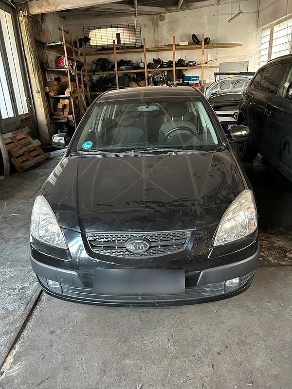 Gebraucht Kia Rio 96 PS (70 kW) 2008 Schwarz Kombi
