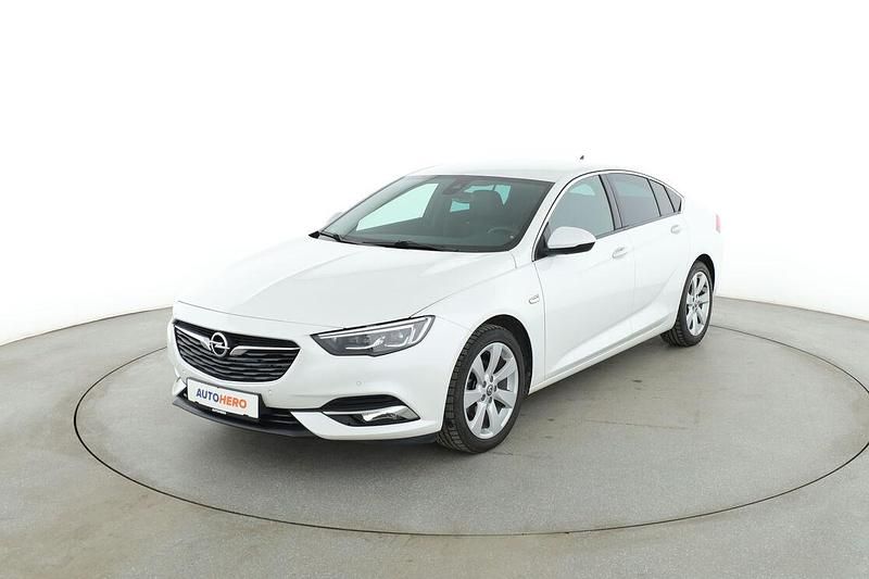 Gebraucht Opel Insignia Innovation 165 PS (121 kW) 2019 Weiß Limousine