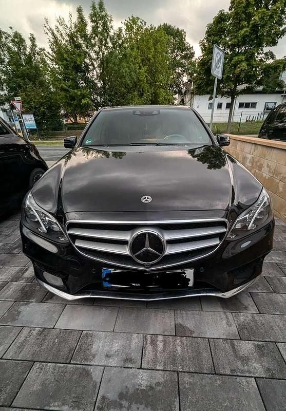 Gebraucht 2014 Mercedes 300 Avantgarde Limousine | 20.499 € (Fairer Preis) - Bild 1/4