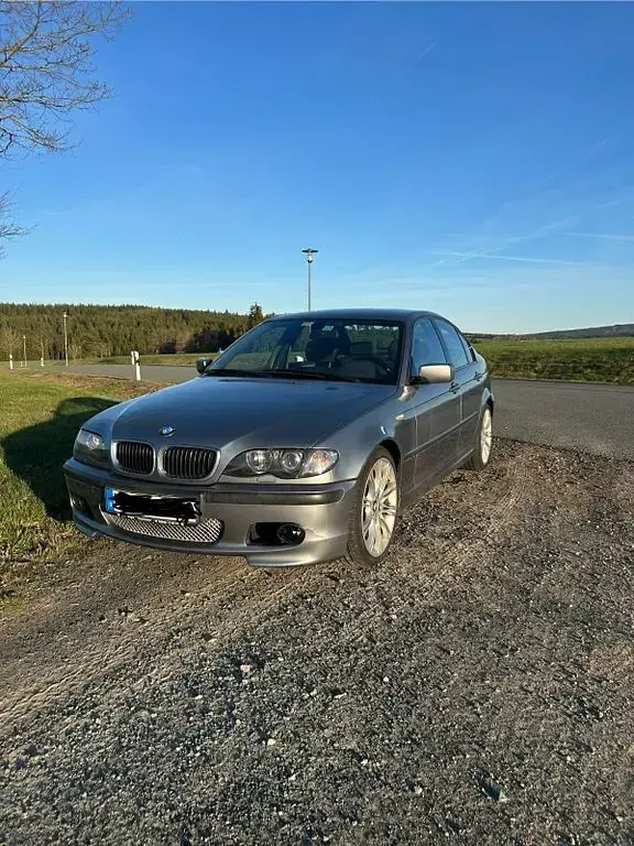 Gebraucht BMW 320 M Sport 150 PS (110 kW) 2003 Grau Limousine