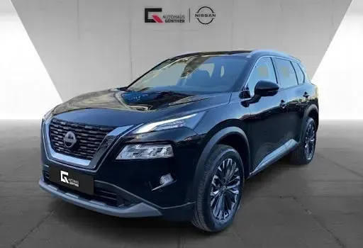 Gebraucht Nissan X-Trail N-Connecta 163 PS (119 kW) 2026 Schwarz SUV