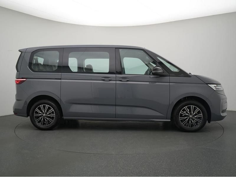 Second-hand VW Multivan Basis 150 CP (110 kW) 2025 Monovolum