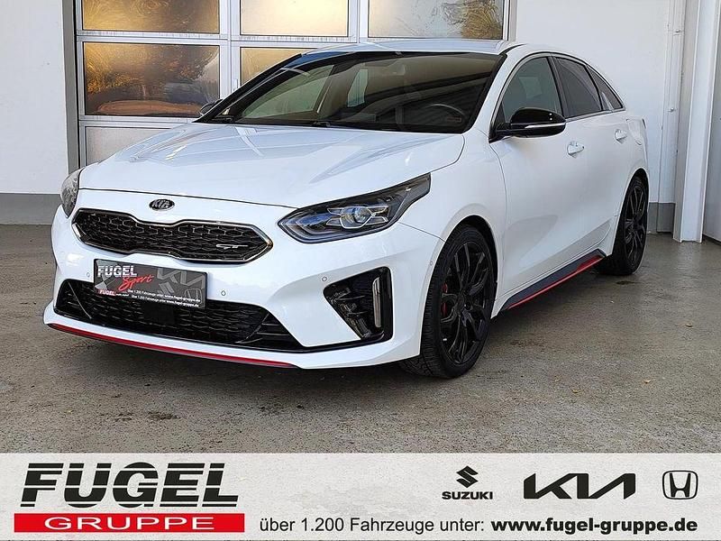 Deluxeweiss met. Gebraucht 2019 Kia ProCeed Comfort Kleinwagen | 20.999 € (Fairer Preis) - Bild 1/4