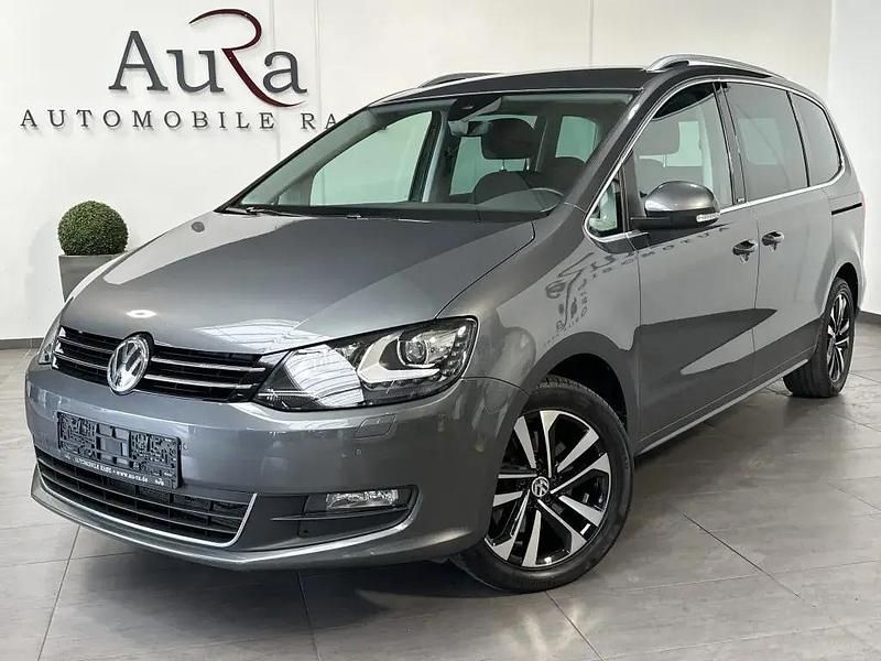 Indiumgrau Gebraucht 2020 VW Sharan United Van / Kleinbus | 28.749 € (Etwas zu teuer) - Bild 1/4