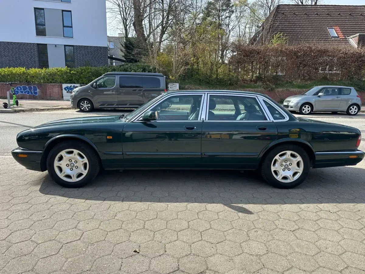Gebraucht Jaguar XJ Executive 237 PS (174 kW) 2001 Grün Limousine