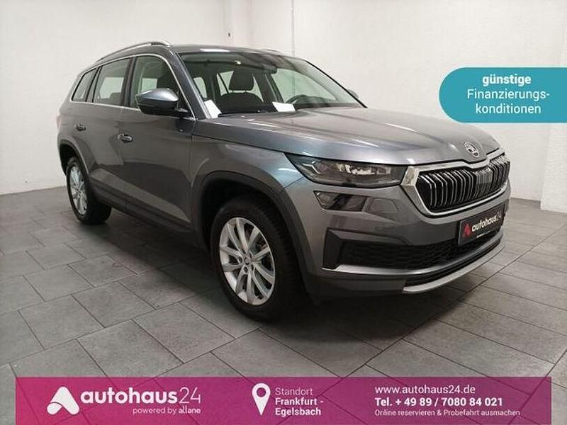 Grau Gebraucht 2023 Skoda Kodiaq Style SUV | 35.970 € (Guter Preis) - Bild 1/4