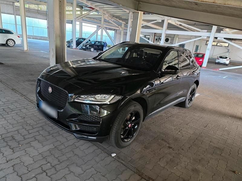 Schwarz Gebraucht 2017 Jaguar F-Pace SUV | 22.450 € - Bild 1/4