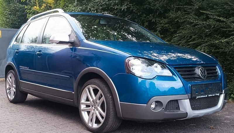 Silber Gebraucht 2006 VW Polo Cross Kleinwagen | 4.499 € (Fairer Preis) - Bild 1/4